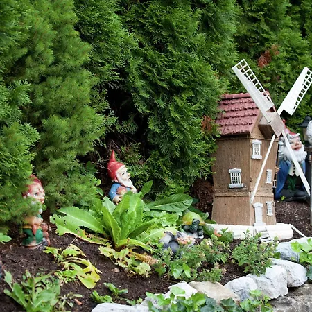 Apartment In Near Slopes